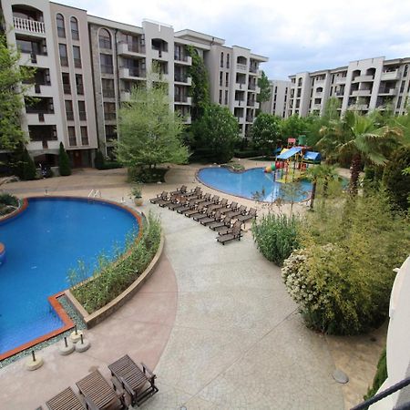 Menada Apartments In Cascadas Pantai Sunny Bagian luar foto