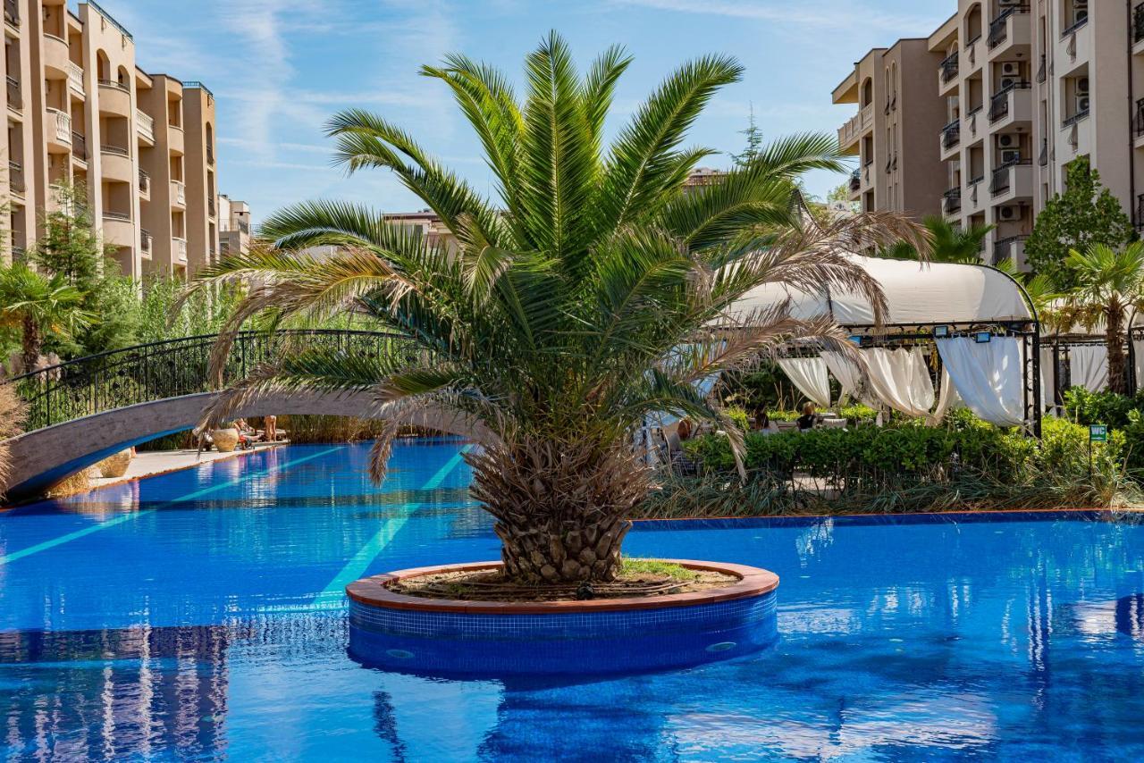 Menada Apartments In Cascadas Pantai Sunny Bagian luar foto