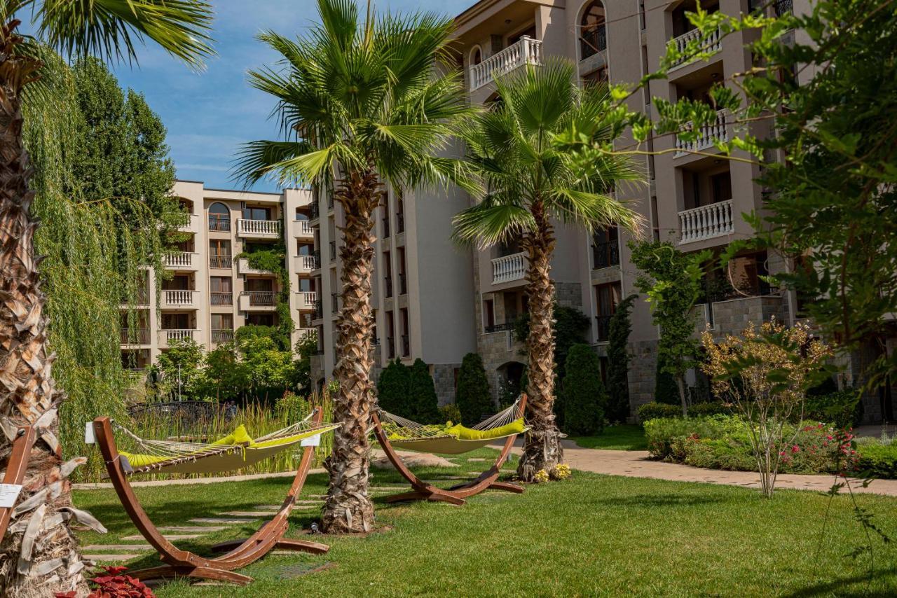 Menada Apartments In Cascadas Pantai Sunny Bagian luar foto