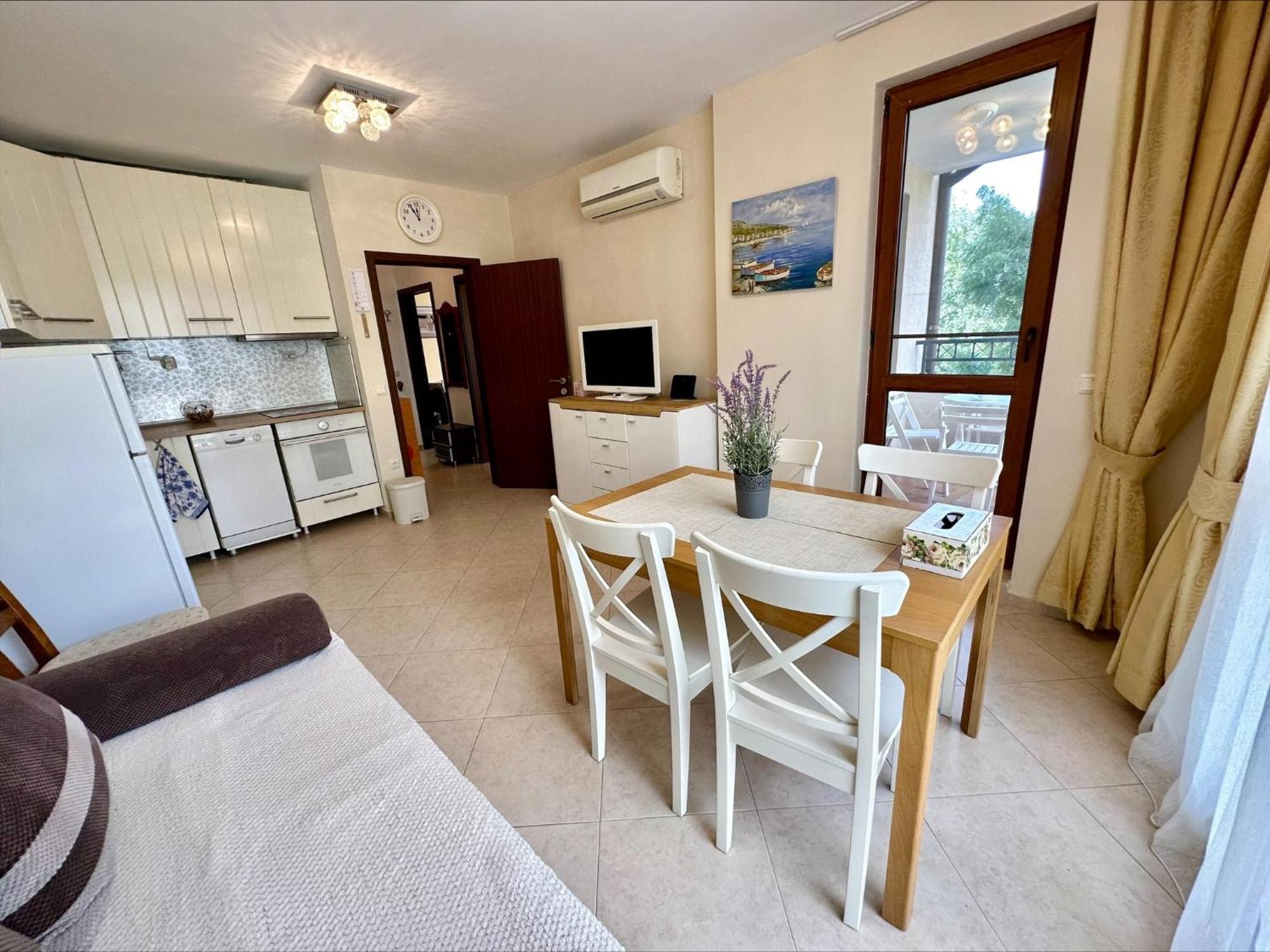 Menada Apartments In Cascadas Pantai Sunny Ruang foto